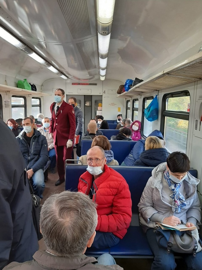 АО  «Самарская ППК»  продолжает ежедневные проверки соблюдения масочного режима в пригородных поездах
